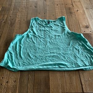 Onzie flowy cropped tank